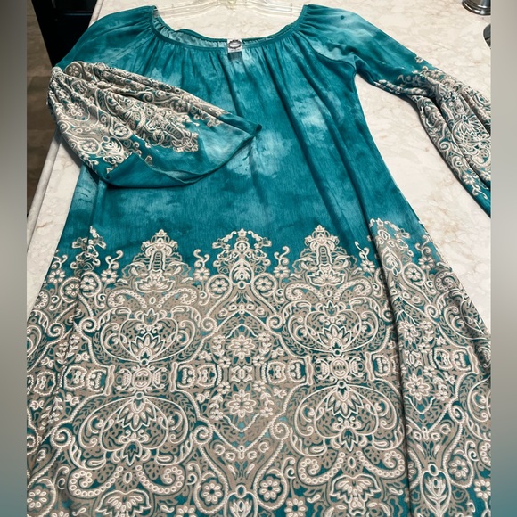 HoneyMe Women’s Dress - Picture 5 of 12